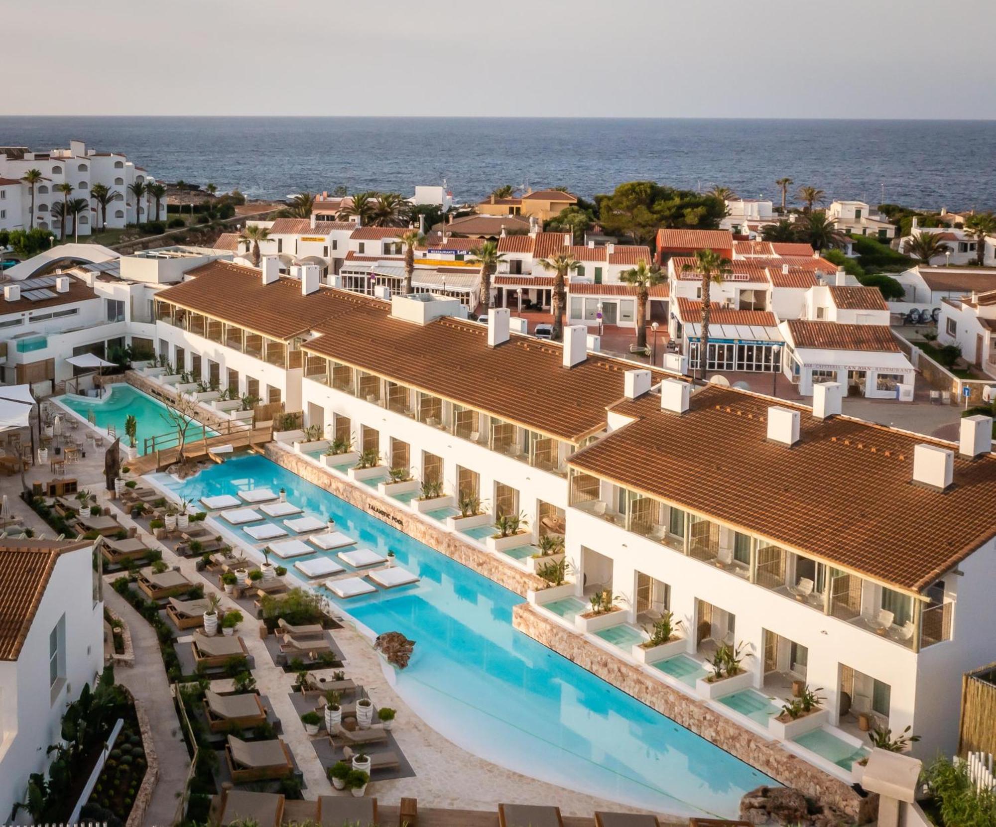 Lago Resort Menorca - Suites Del Lago Adults Only Cala en Bosch Kültér fotó
